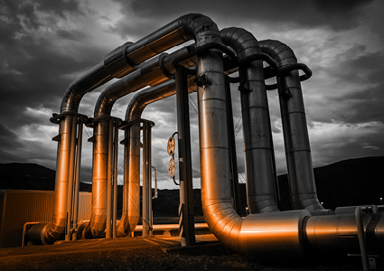 large industrial piping expansion loops